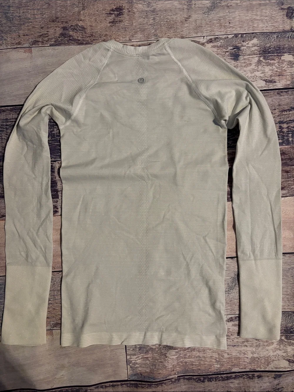 Lululemon branded white sparkle LS